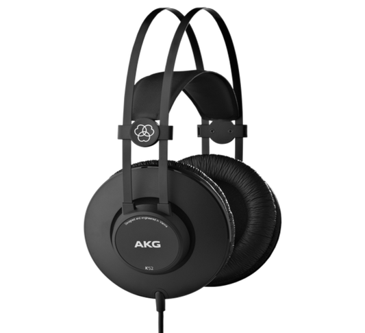 AKG K52