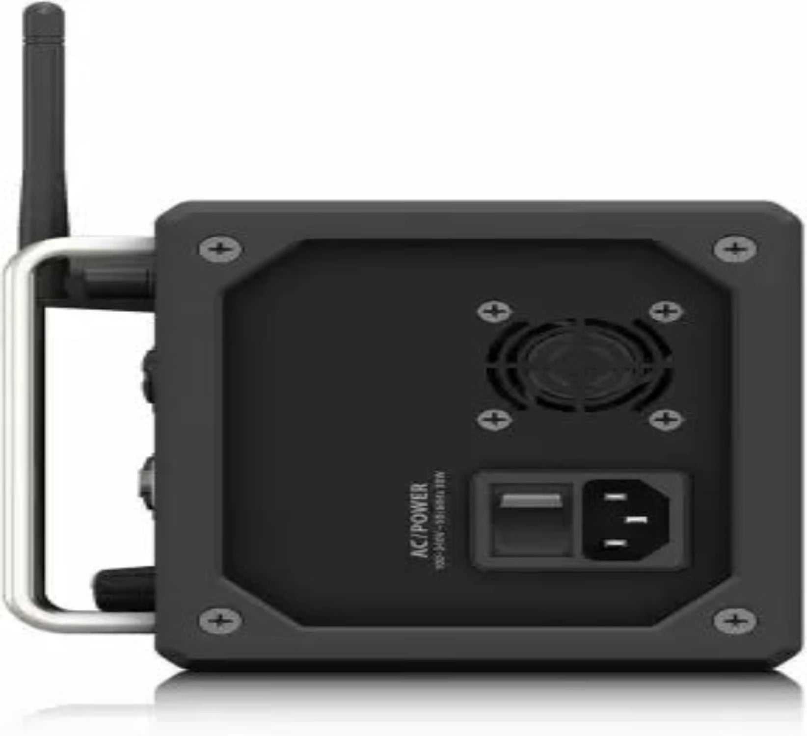 BEHRINGER XR18